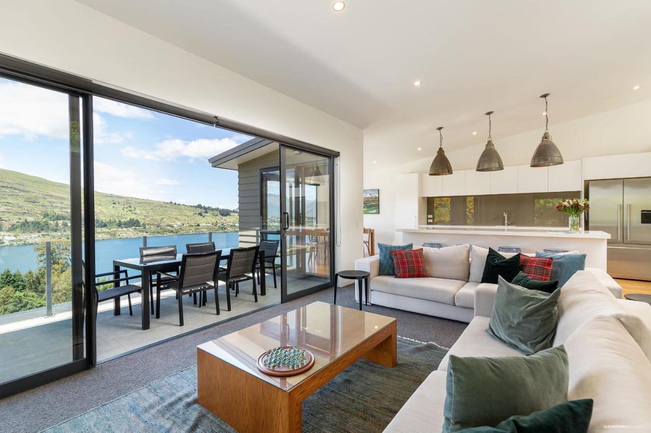Okataina - Means Place Of Laughter, Luxury Retreat Villa Queenstown Exterior foto
